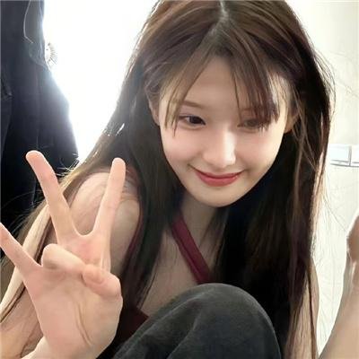 夜店实拍：某天后之女隐私外泄，网友群嘲